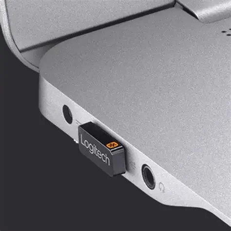 Adaptador Unificador USB Logitech - Imagen 2